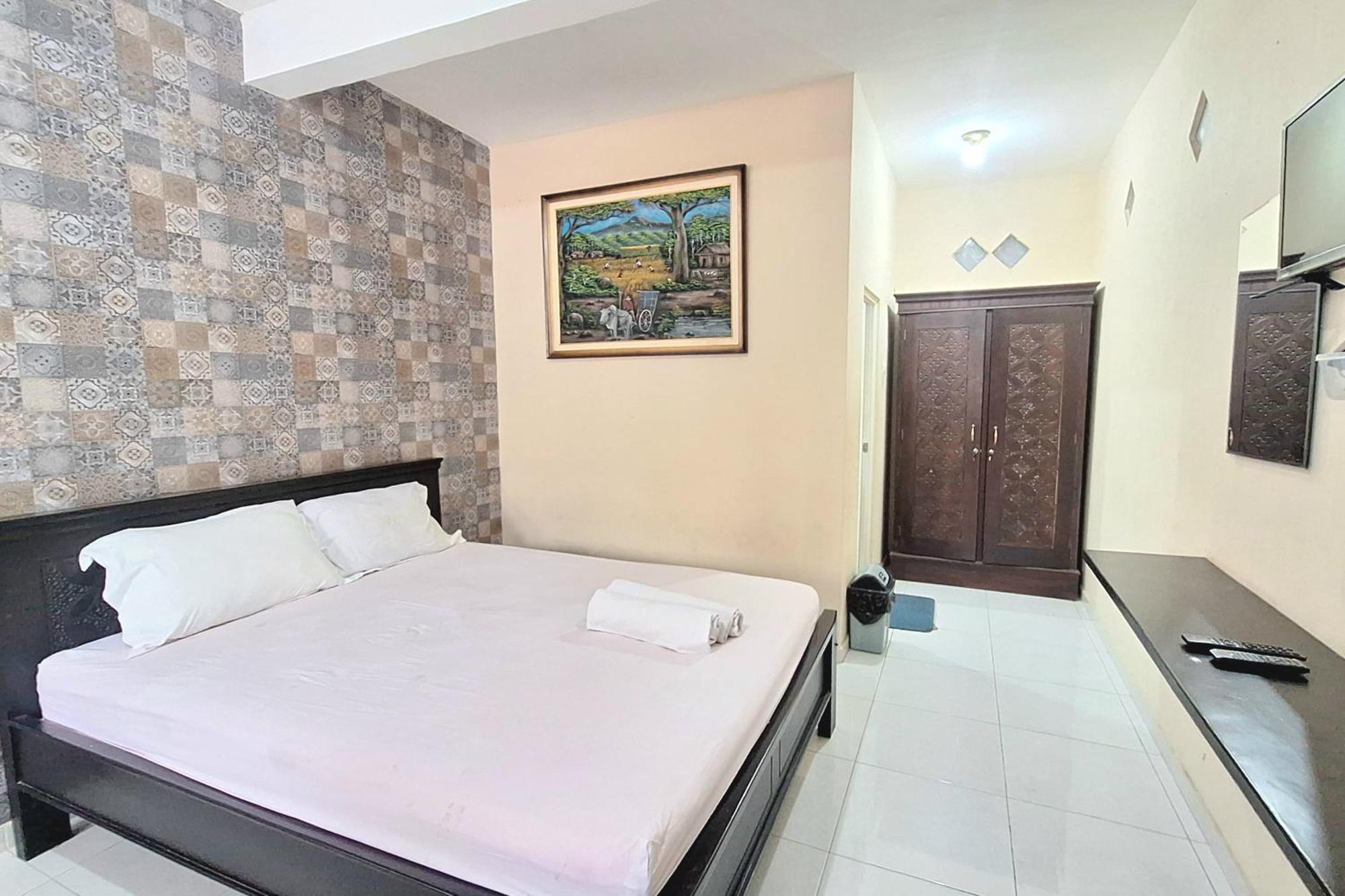 Villa Bukit Bunga Syariah Redpartner Pacet Mojokerto Екстер'єр фото
